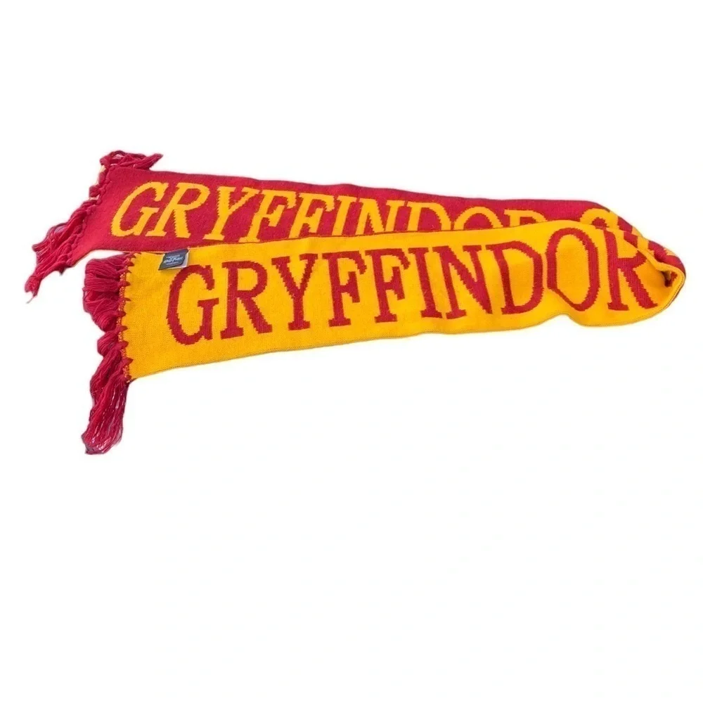 Universal Studios Harry Potter Gryffindor Scarf 6 Foot Long